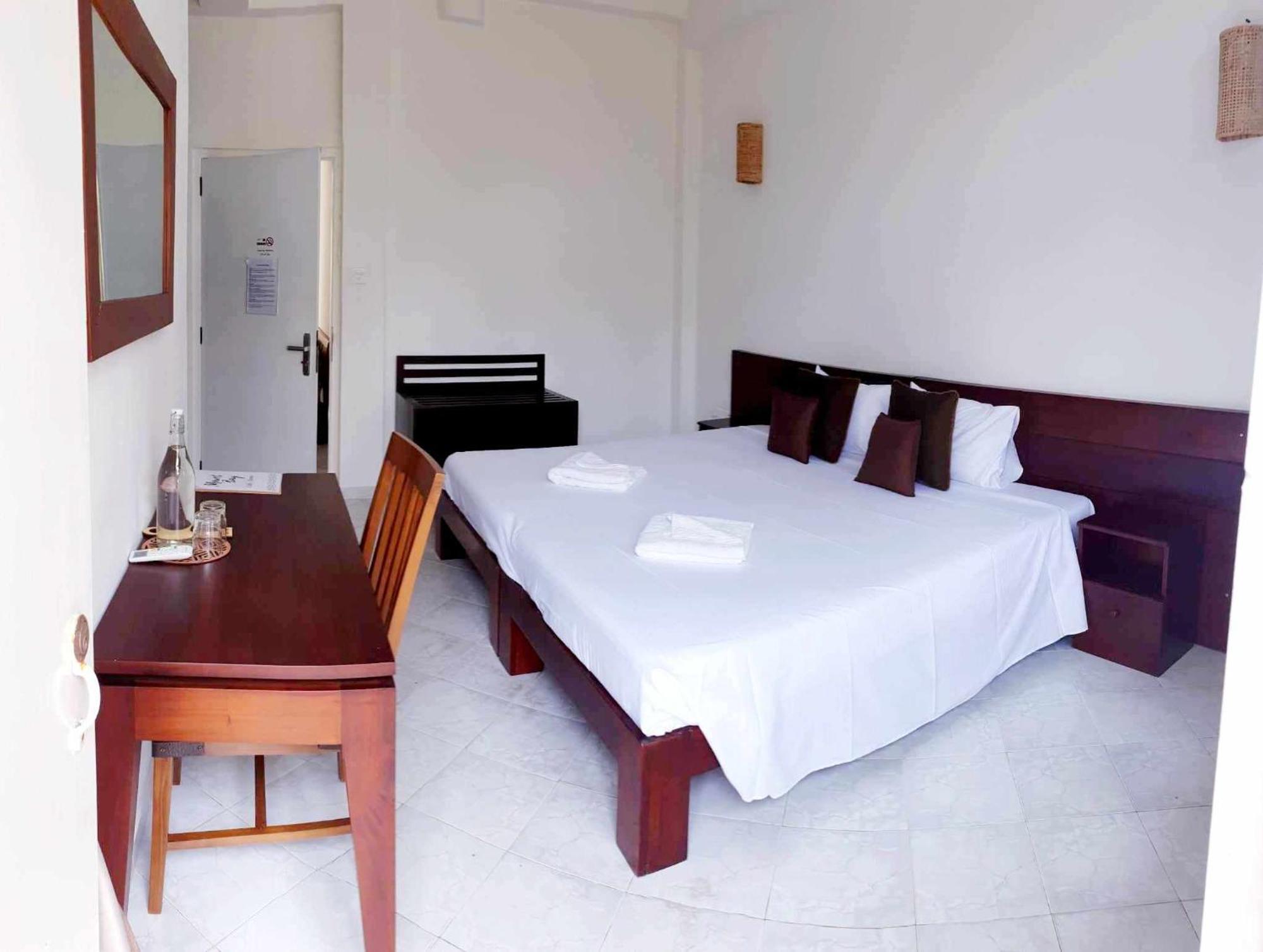 Mountbaylk Hotel Dehiwala-Mount Lavinia Exterior foto
